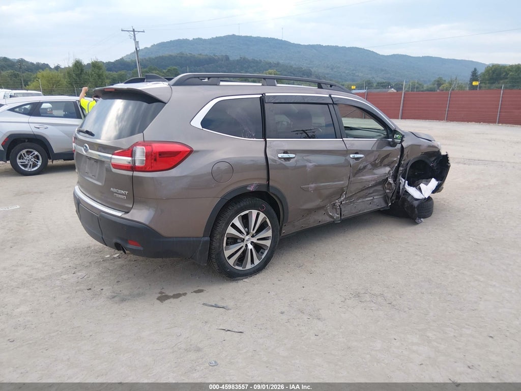 2021 Subaru Ascent Touring photo 4