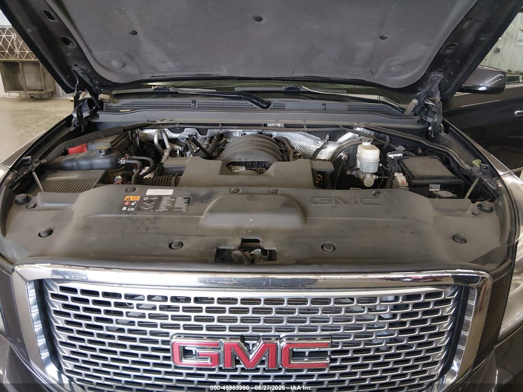 2015 GMC Yukon XL 1500 Denali photo 10