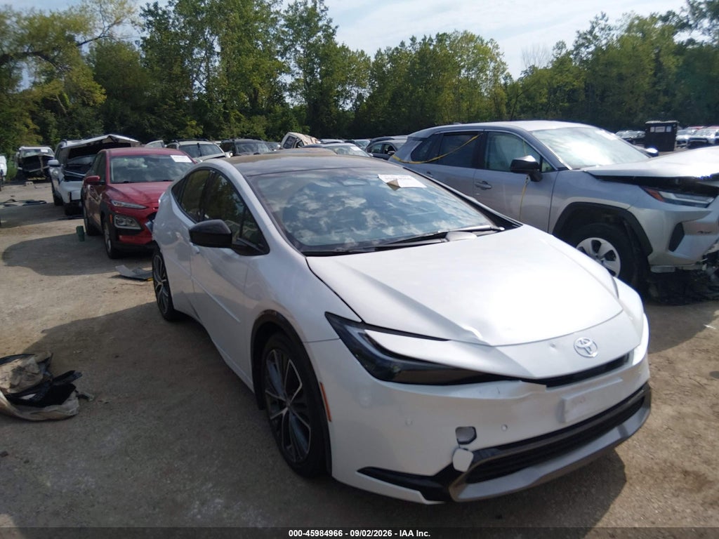 TOYOTA PRIUS 2026