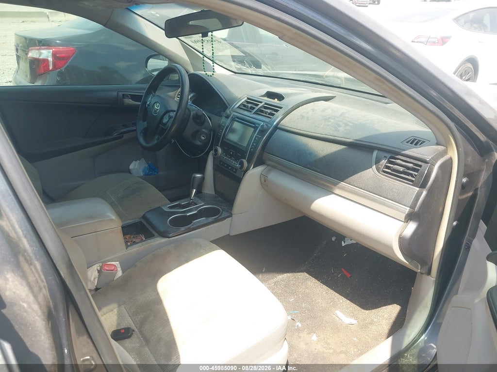 2013 Toyota Camry L photo 5