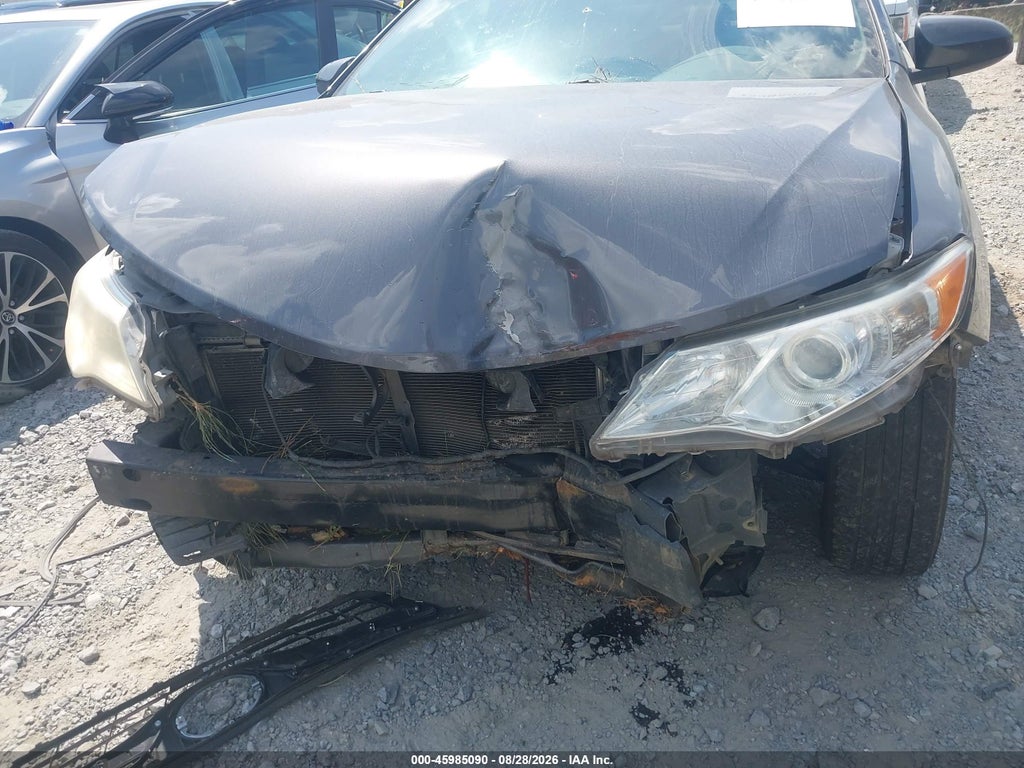 2013 Toyota Camry L photo 6