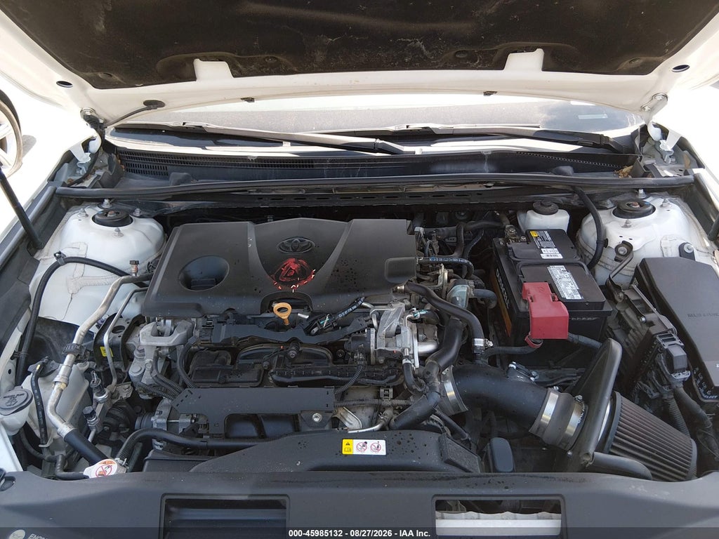 2019 Toyota Camry SE photo 10