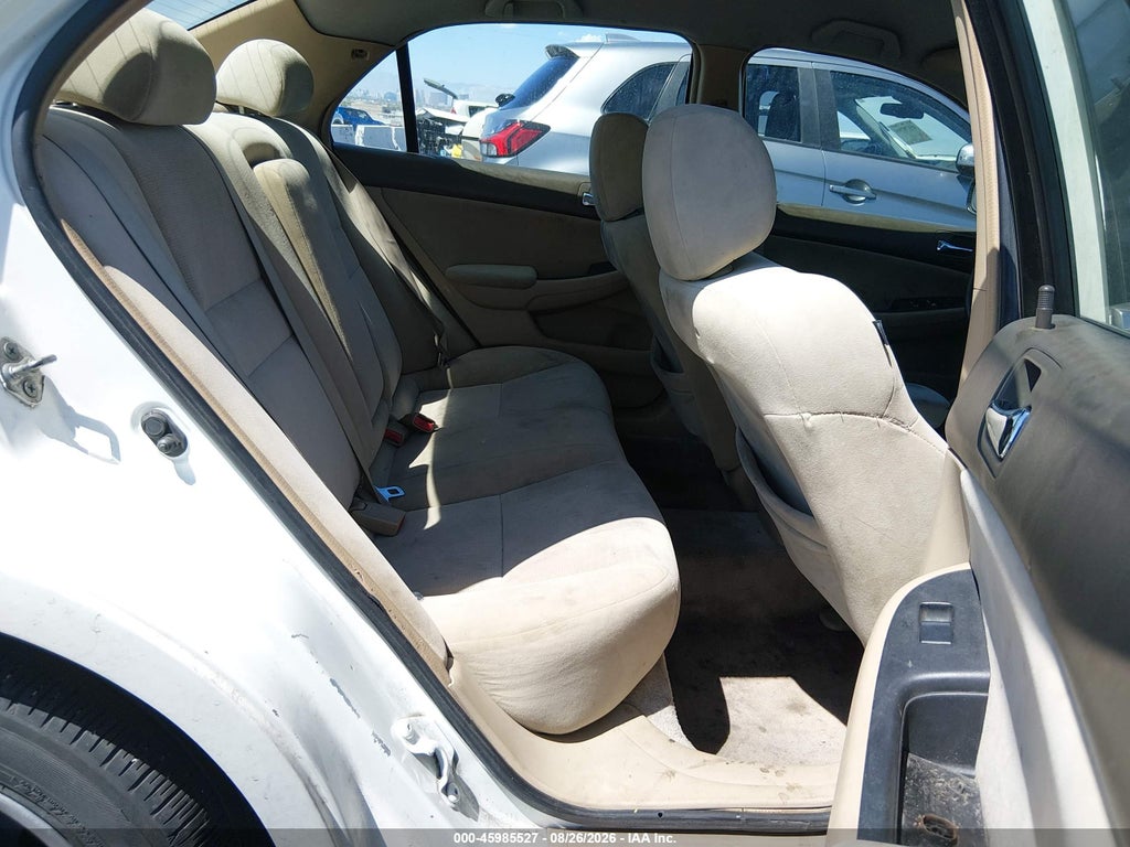 2005 Honda Accord 2.4 LX photo 8