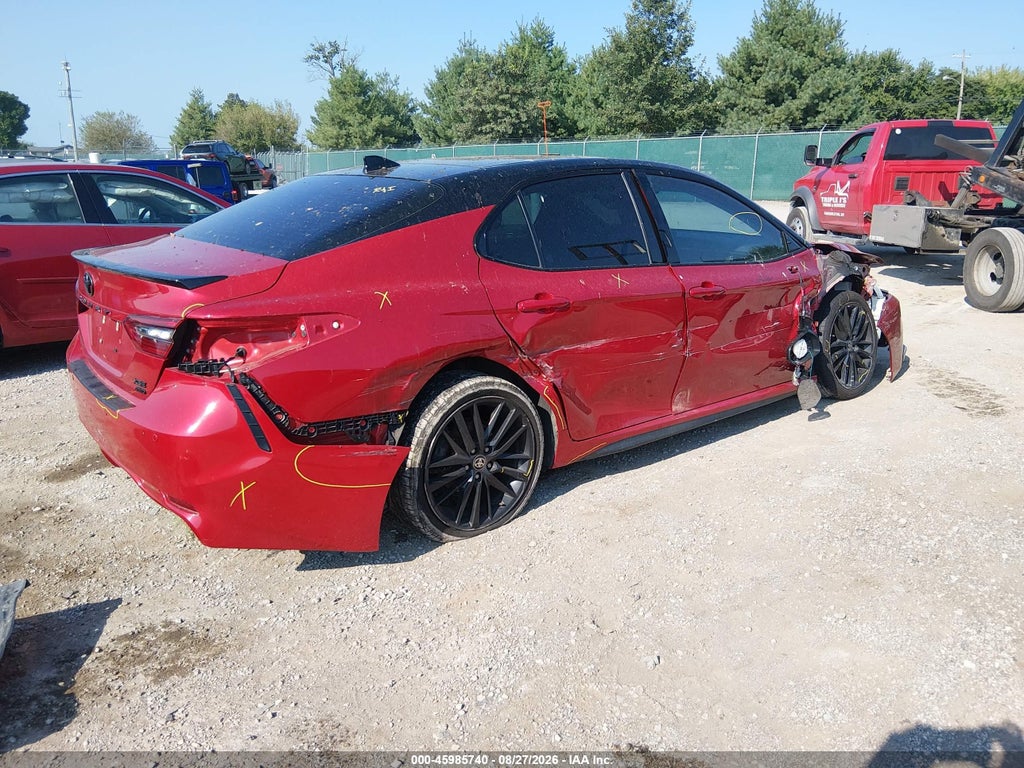 2023 Toyota Camry XSE AWD photo 4