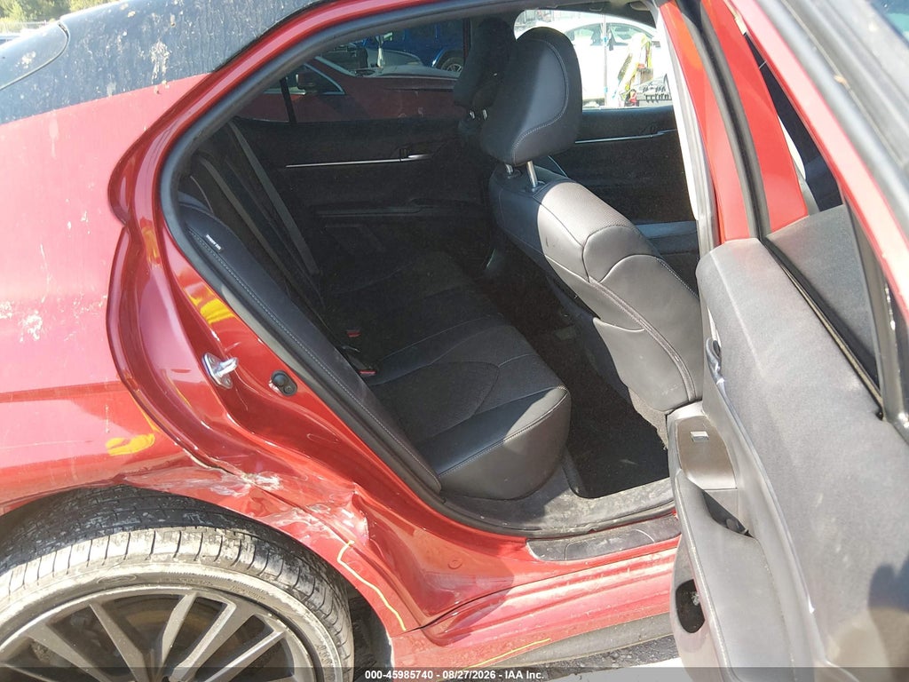 2023 Toyota Camry XSE AWD photo 8