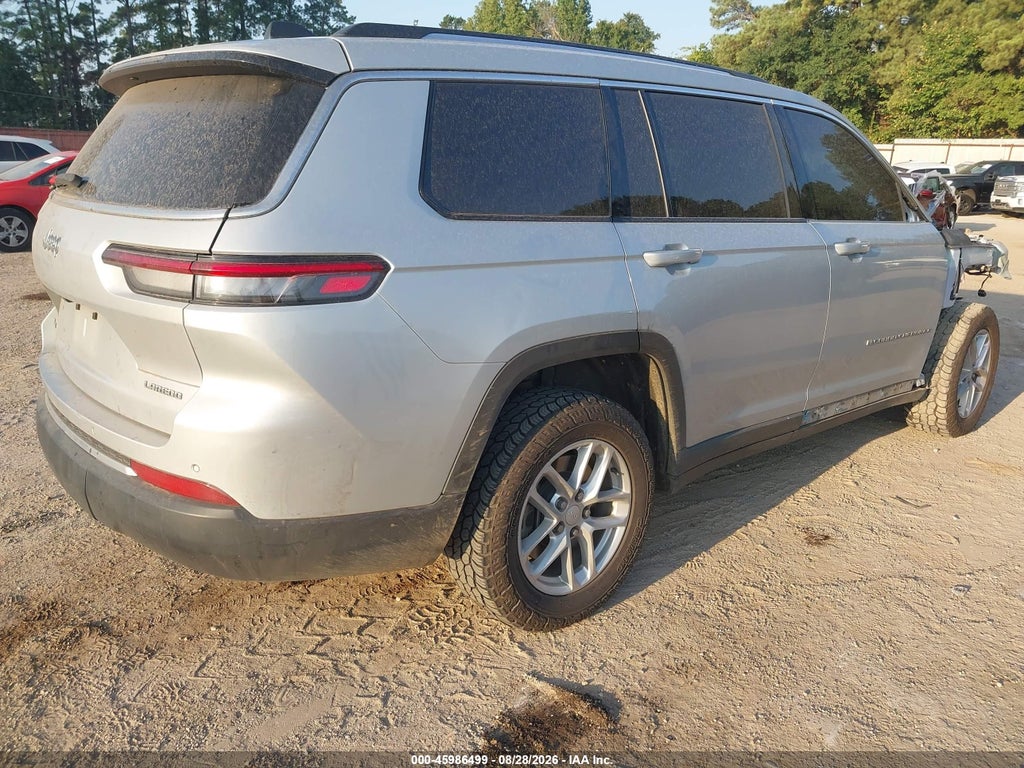2023 Jeep Grand Cherokee L Laredo 4X4 photo 4