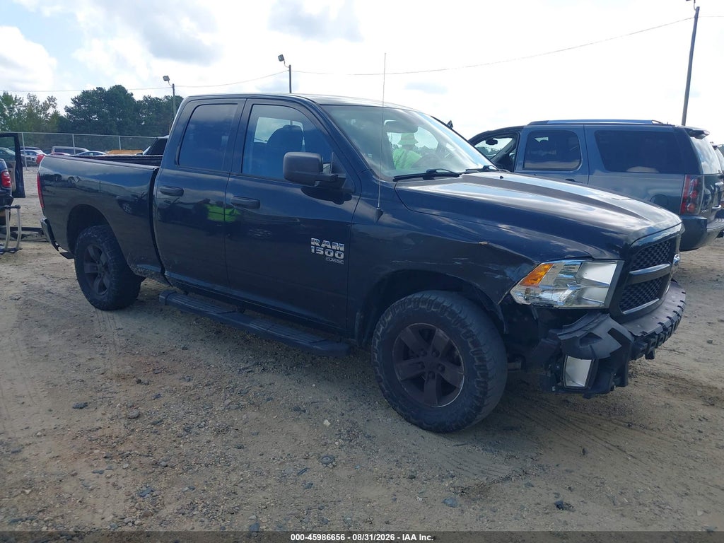 2019 Ram 1500 Classic Express 4X4 6'4 Box photo 1