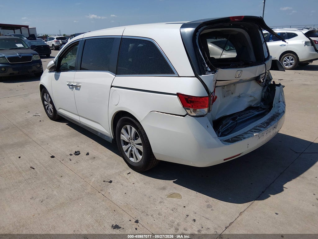 2017 Honda Odyssey EX-L photo 3
