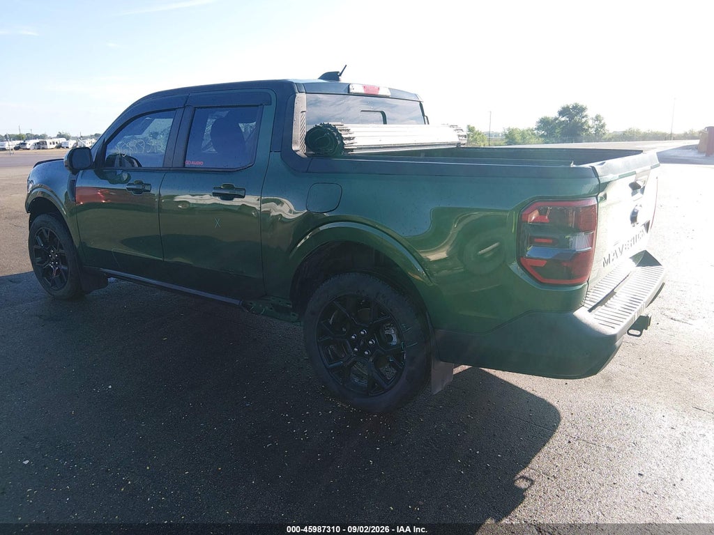 2025 Ford Maverick Lariat photo 3