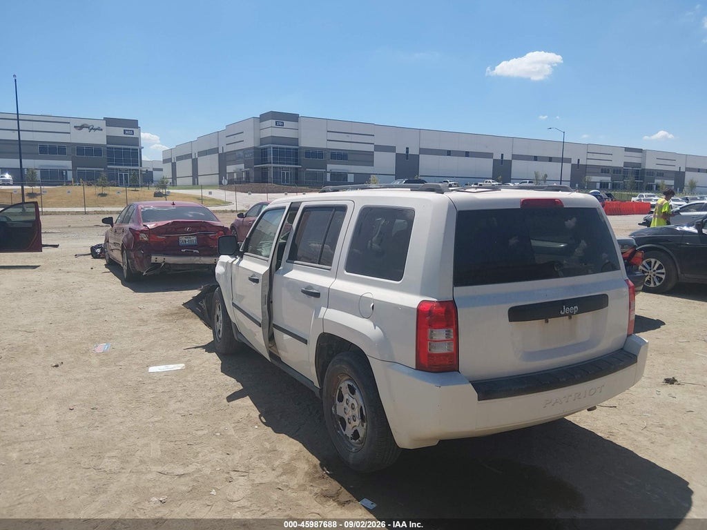 2009 Jeep Patriot Sport photo 3