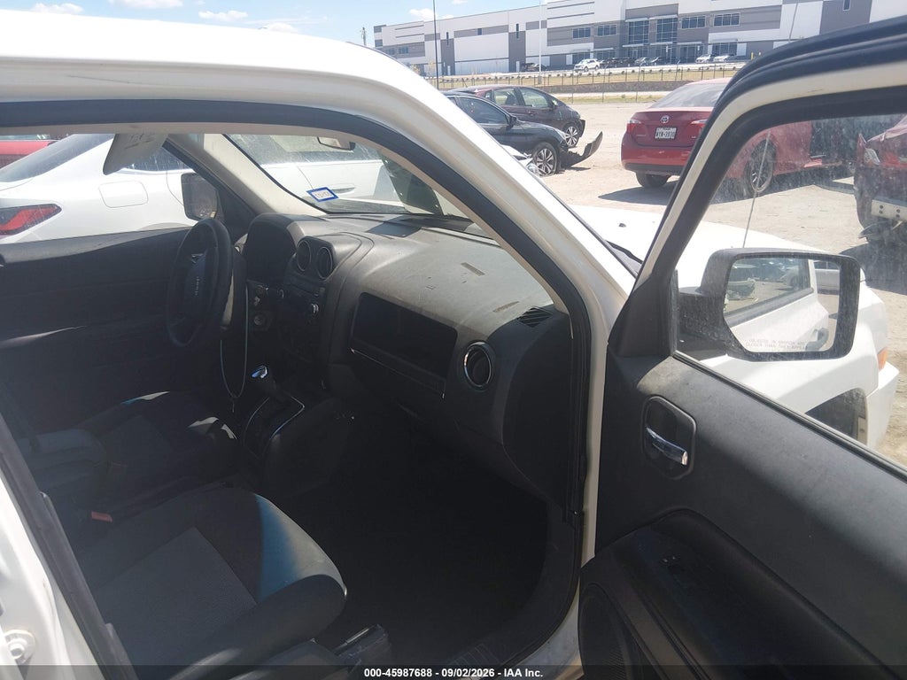 2009 Jeep Patriot Sport photo 5