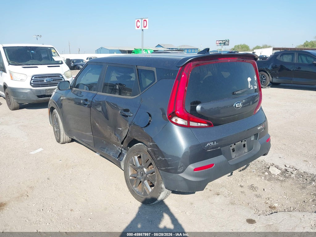 2021 Kia Soul S photo 3