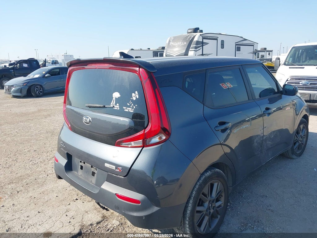 2021 Kia Soul S photo 4