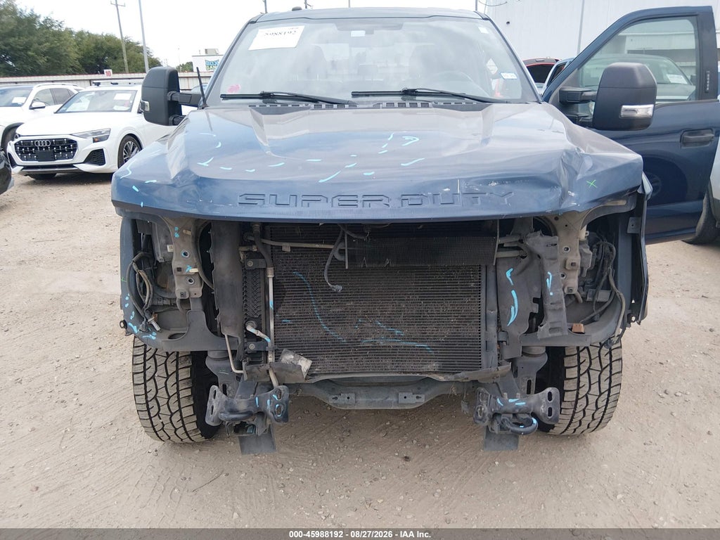 2017 Ford F-250 XLT photo 6