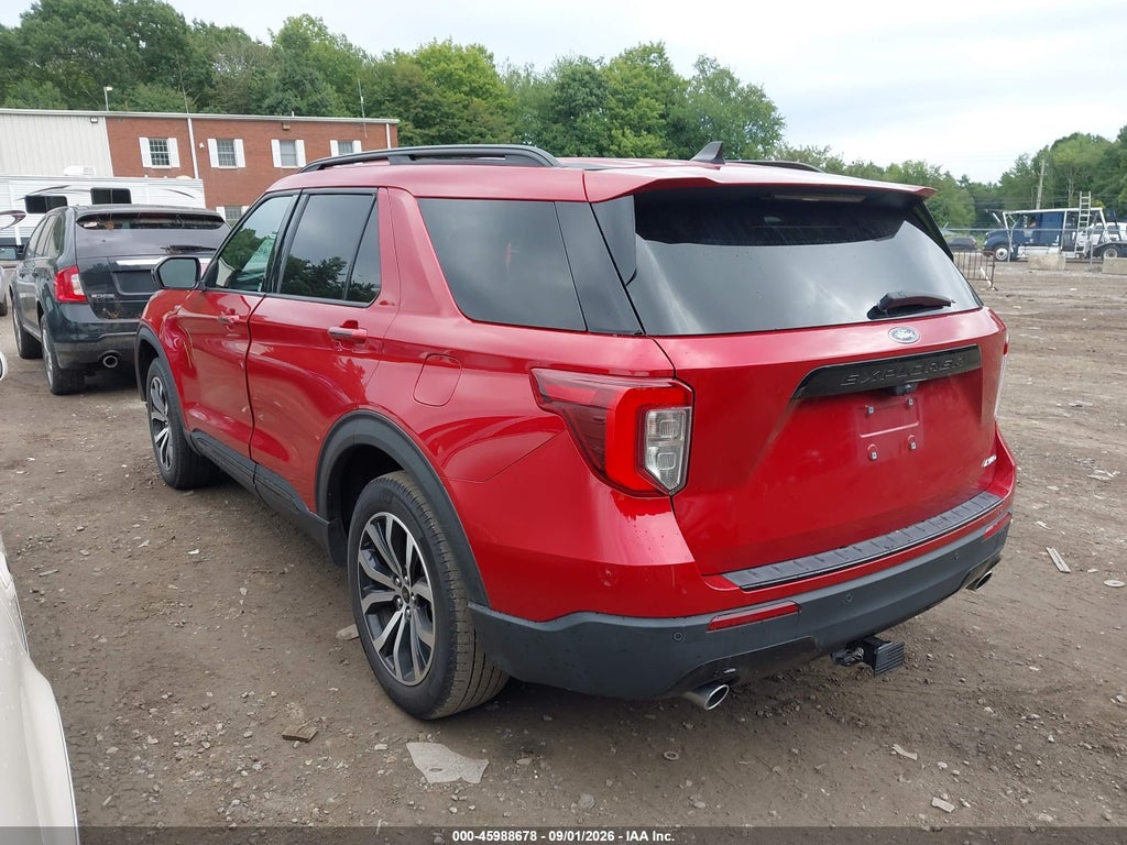 2022 Ford Explorer ST-Line photo 3
