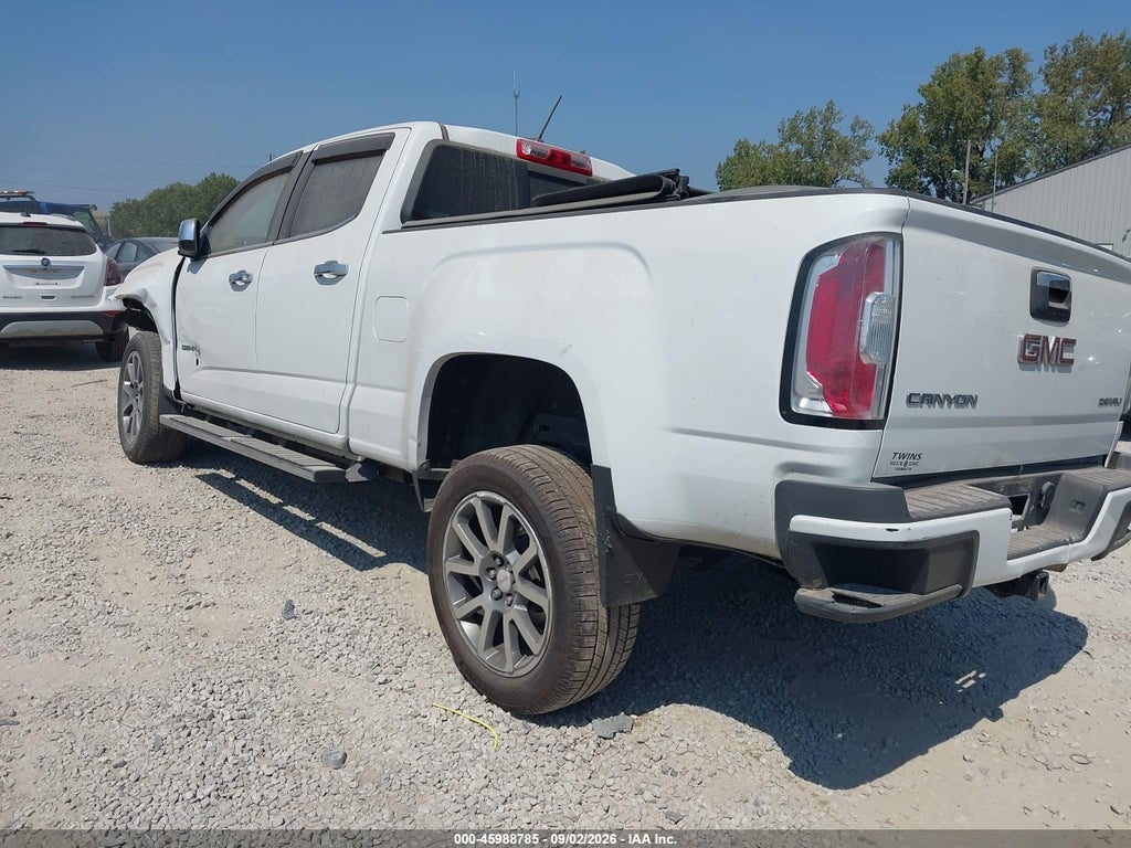 2017 GMC Canyon Denali photo 3