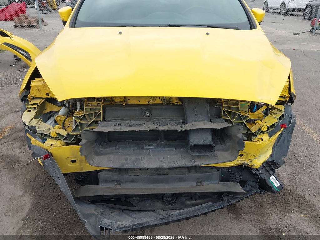 2018 Ford Focus ST photo 6