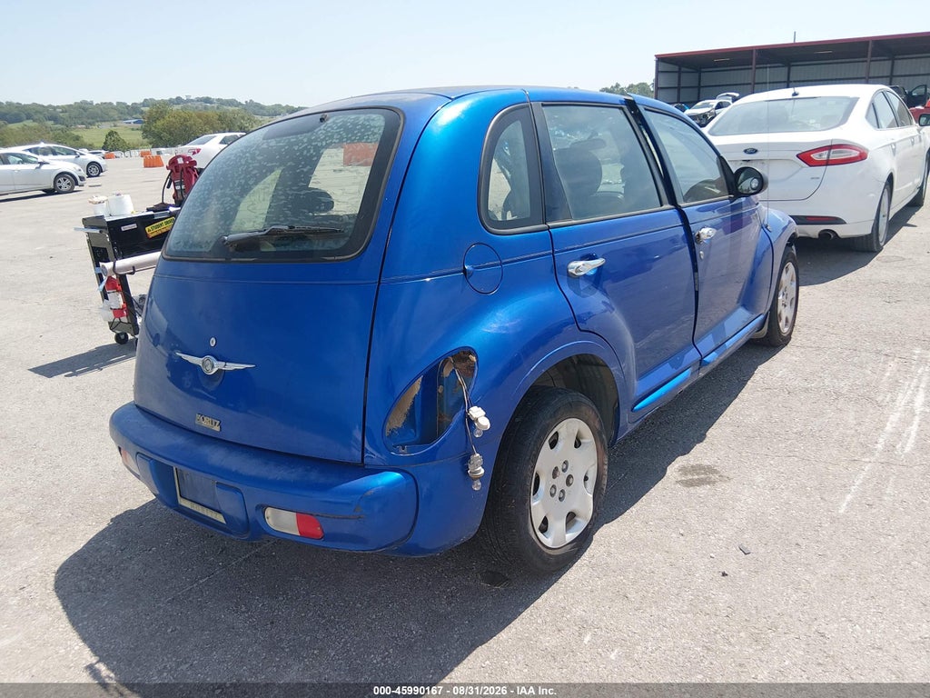 2004 Chrysler PT Cruiser photo 4