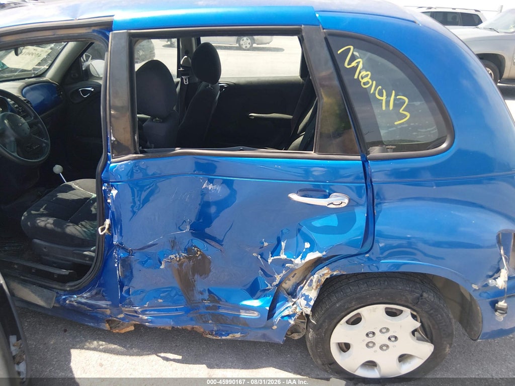 2004 Chrysler PT Cruiser photo 6