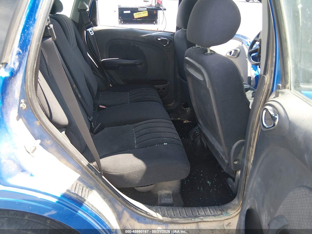 2004 Chrysler PT Cruiser photo 8