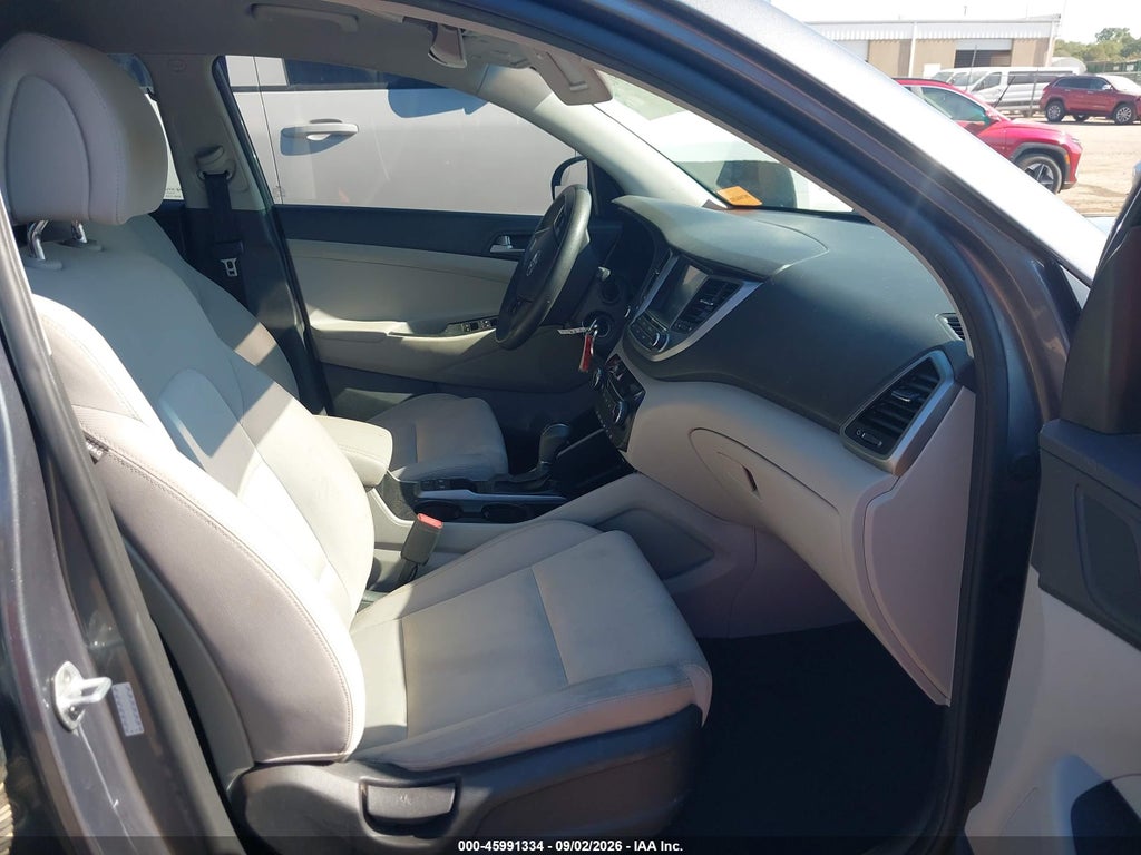 2018 Hyundai Tucson SEL photo 5