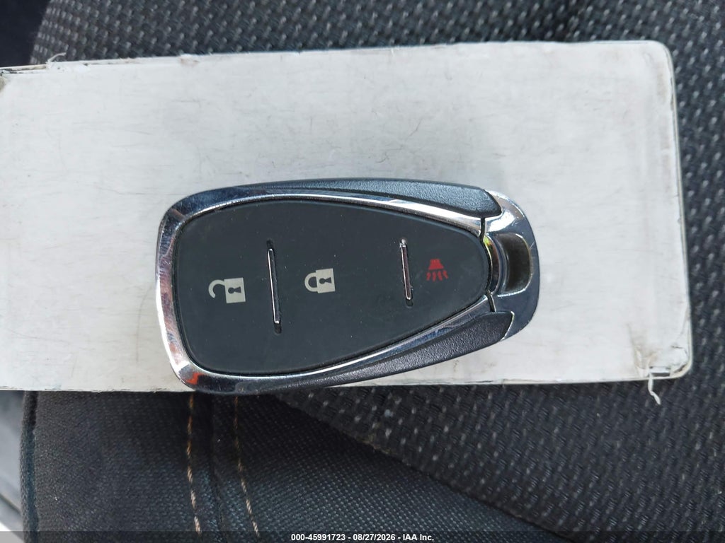 2021 Chevrolet Traverse FWD LS photo 11