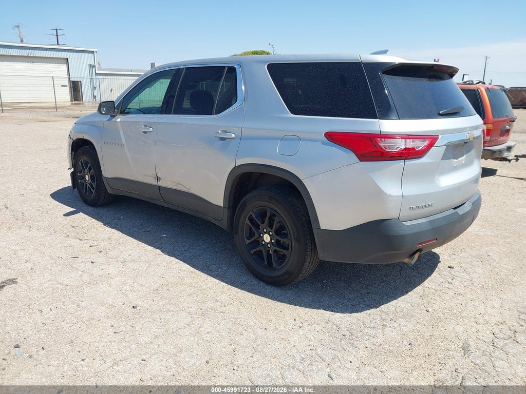 2021 Chevrolet Traverse FWD LS photo 3