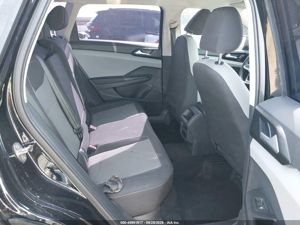 2023 Volkswagen Taos 1.5T S photo 8