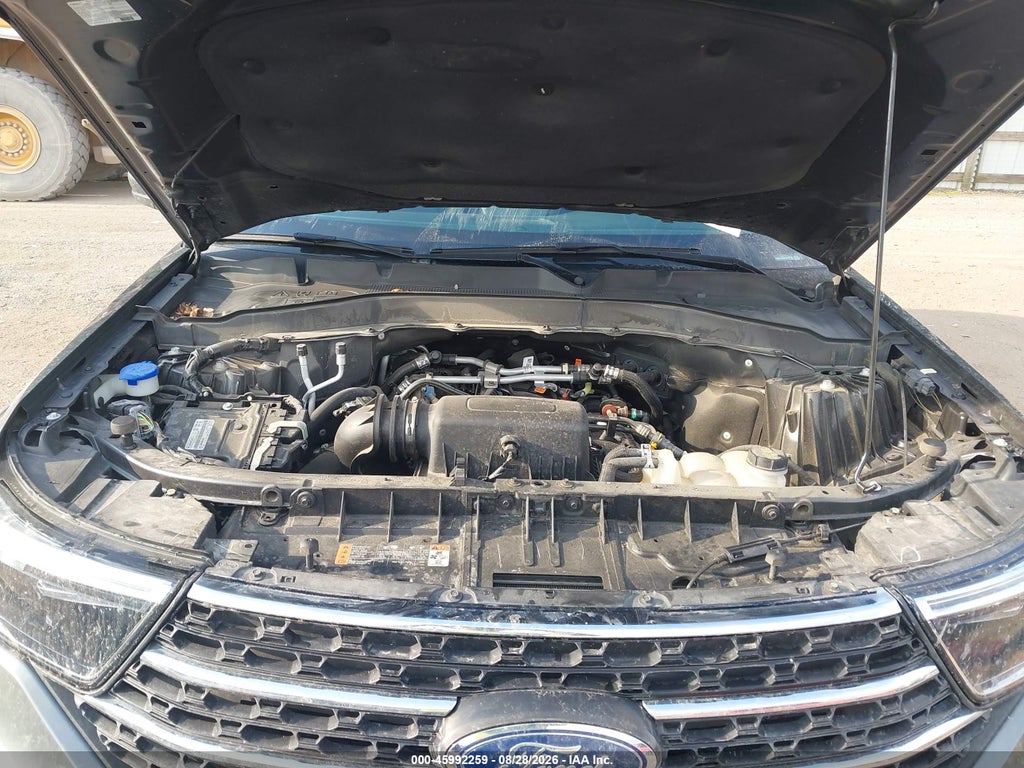 2024 Ford Explorer XLT photo 10