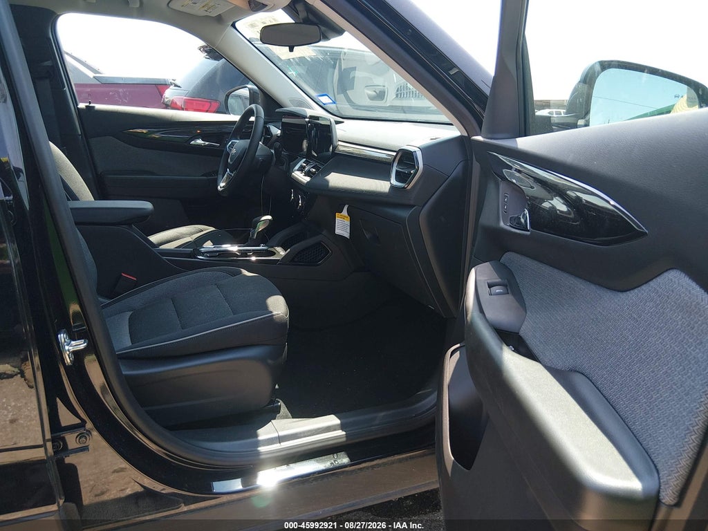 2026 Chevrolet Trailblazer FWD LT photo 5