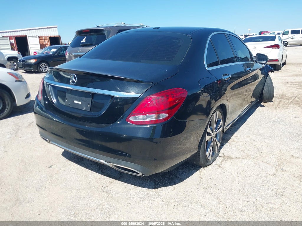 2018 Mercedes-Benz C 300 photo 4