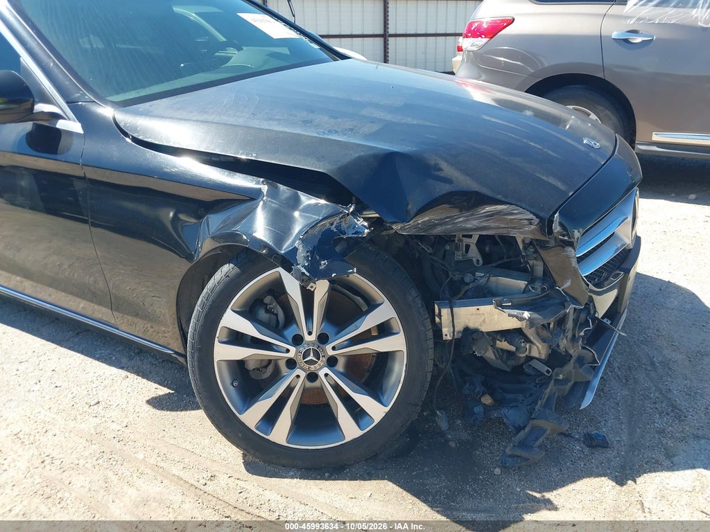 2018 Mercedes-Benz C 300 photo 6
