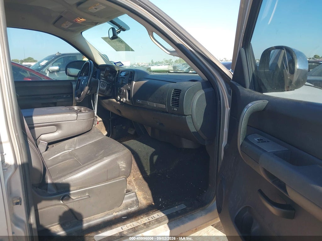 2009 Chevrolet Silverado 1500 LT photo 5