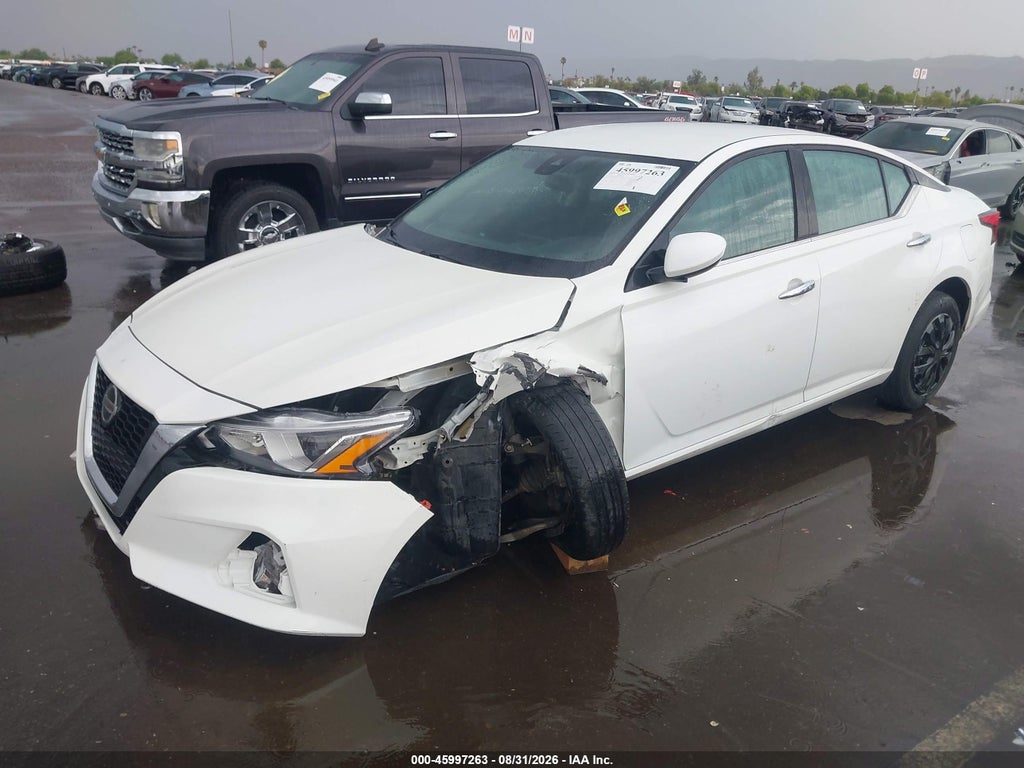 2021 Nissan Altima S FWD photo 6