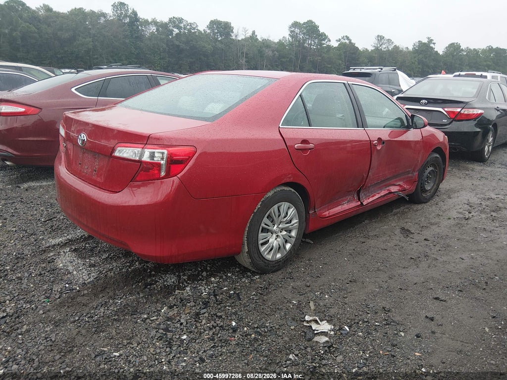 2014 Toyota Camry L photo 4