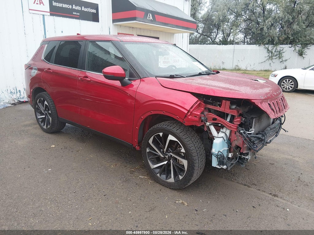 2022 Mitsubishi Outlander Black Edition S-AWC/SE 2.5 S-AWC/SE Launch Edition S-AWC photo 1