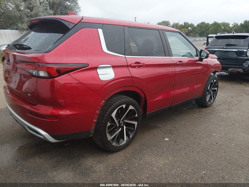 2022 Mitsubishi Outlander Black Edition S-AWC/SE 2.5 S-AWC/SE Launch Edition S-AWC photo 4