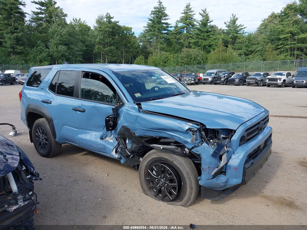 2026 Toyota 4RUNNER SR5 photo 1