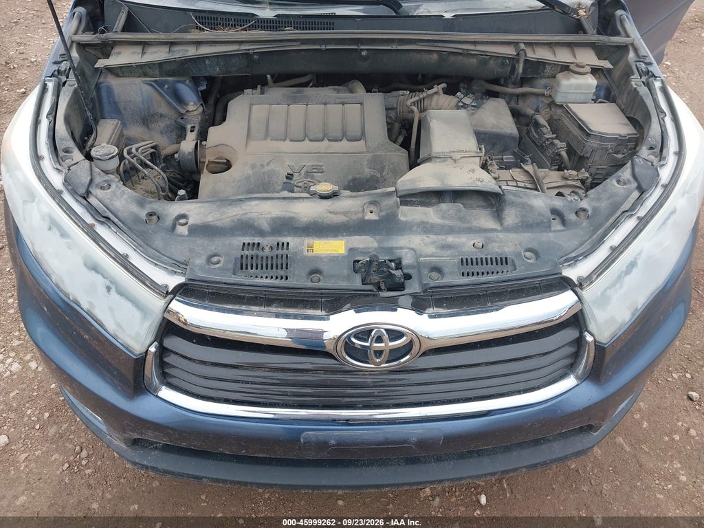 2015 Toyota Highlander Limited V6 photo 10