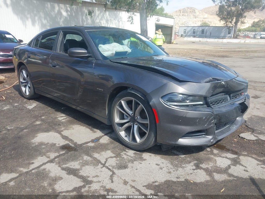 2015 Dodge Charger Road/Track photo 1
