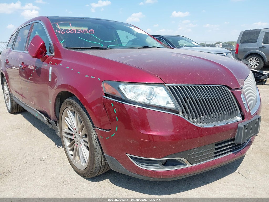 2014 Lincoln MKT Ecoboost photo 6