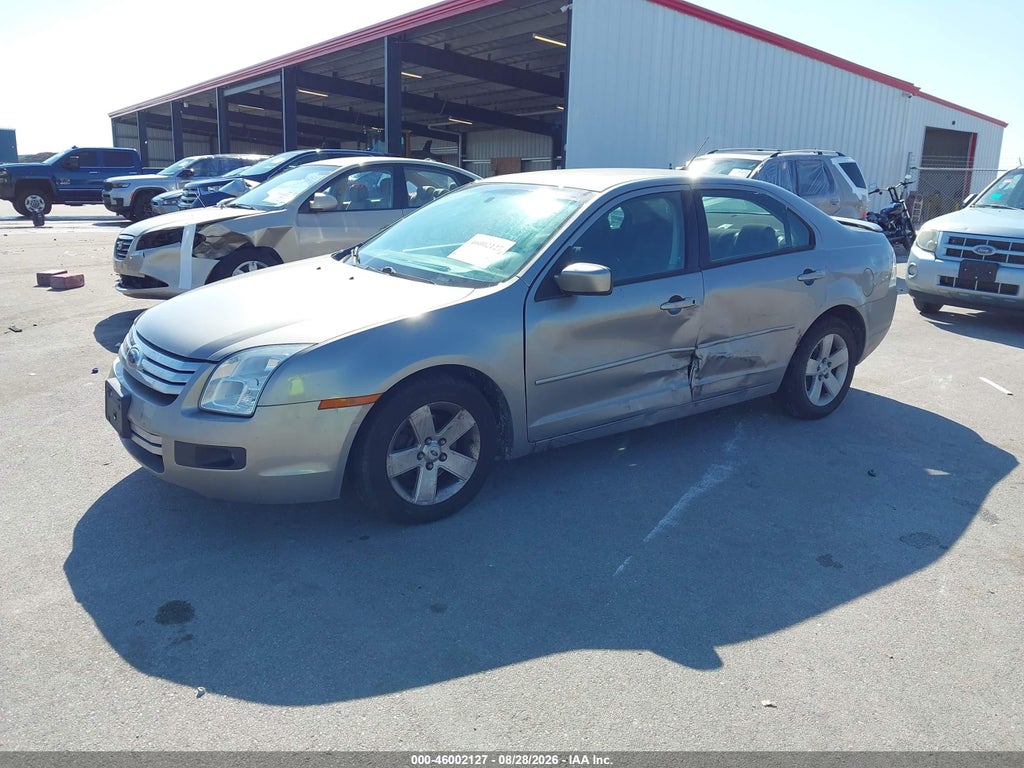 2009 Ford Fusion SE photo 2
