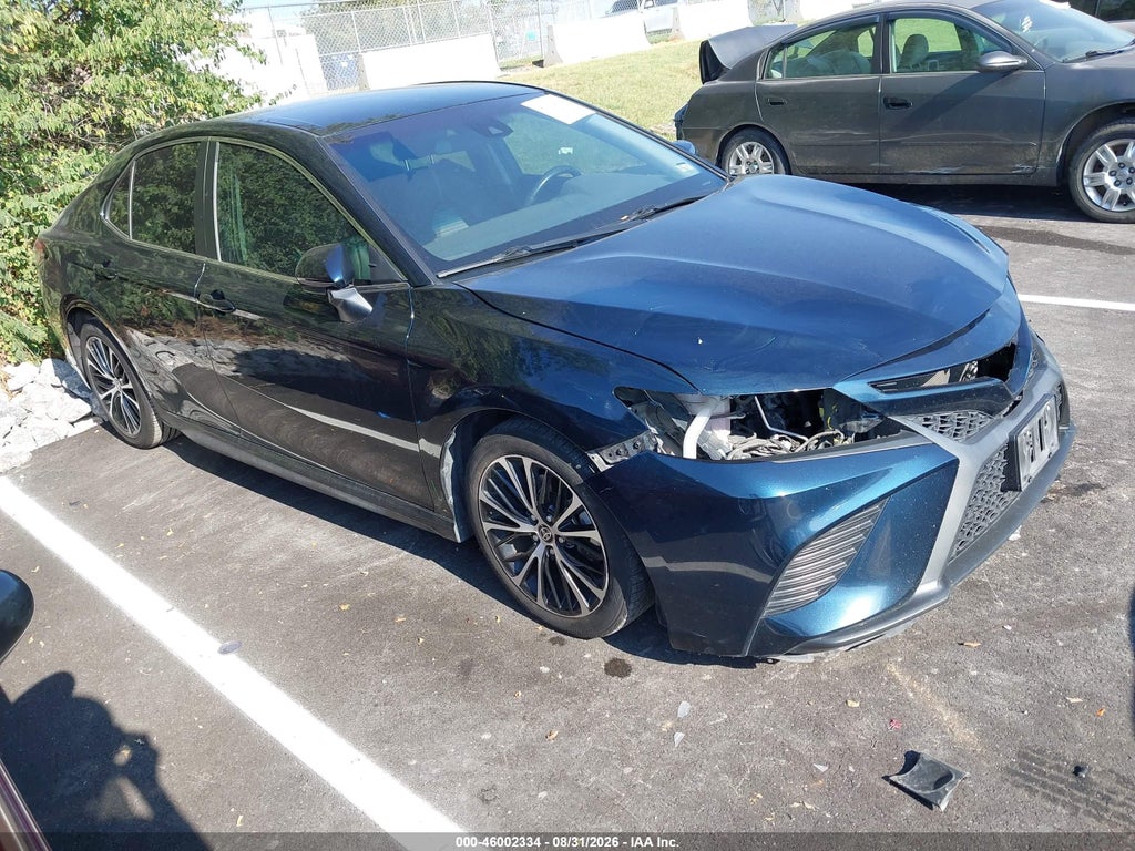 TOYOTA CAMRY 2020