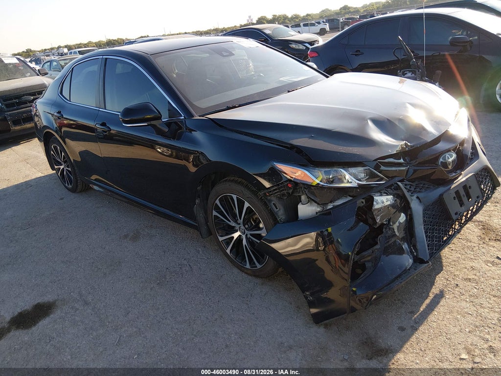 TOYOTA CAMRY 2020