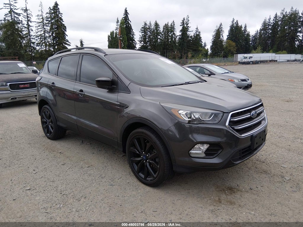 2017 Ford Escape SE photo 1