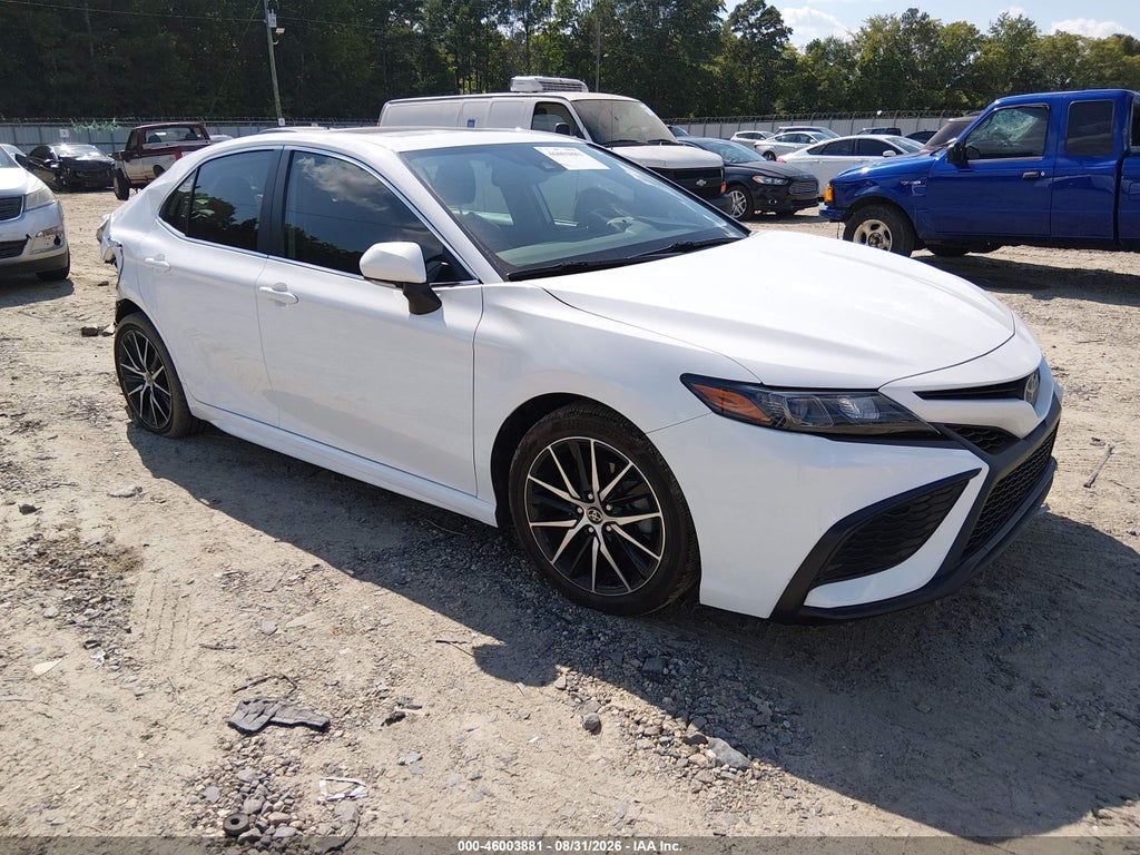 TOYOTA CAMRY 2023