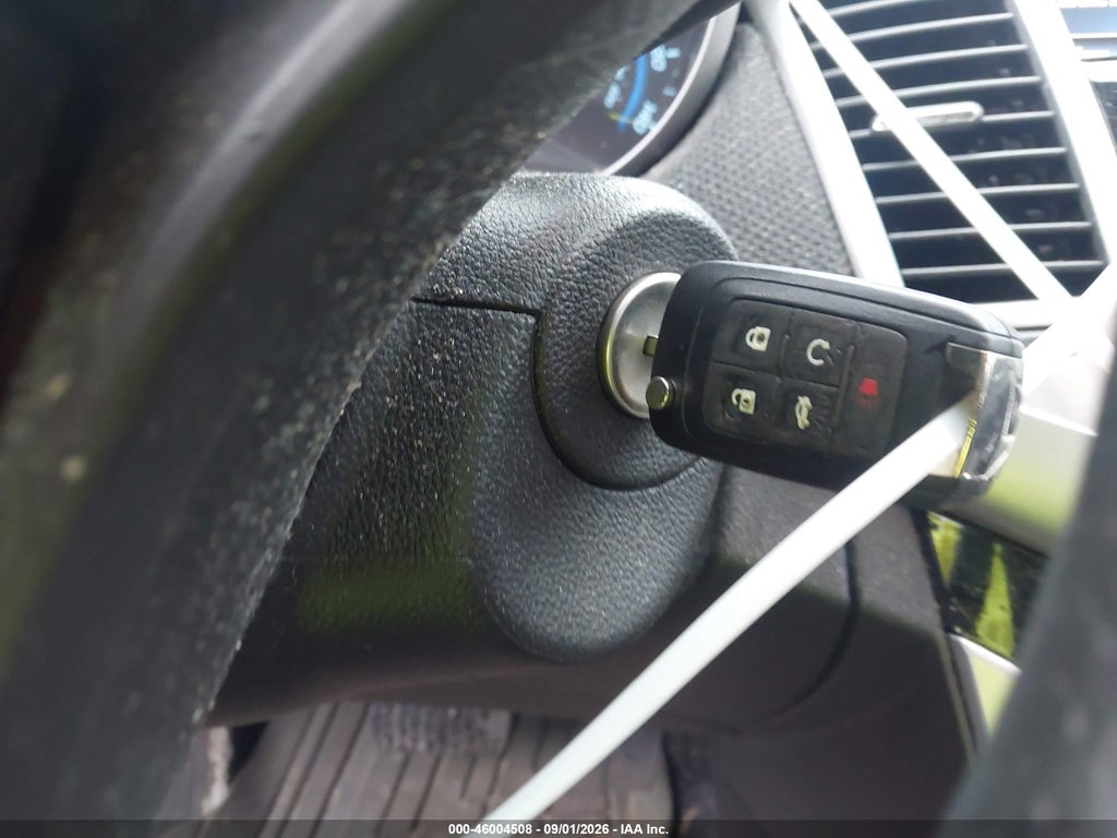 2015 Chevrolet Cruze 1LT Auto photo 11