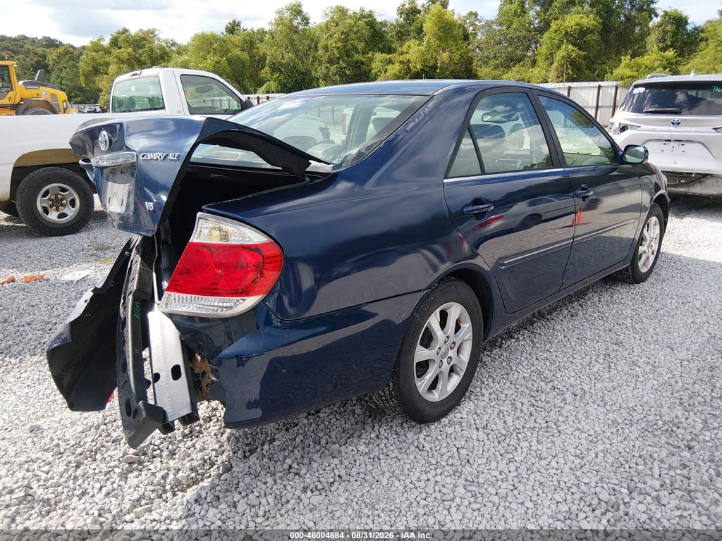 2005 Toyota Camry XLE V6 photo 4