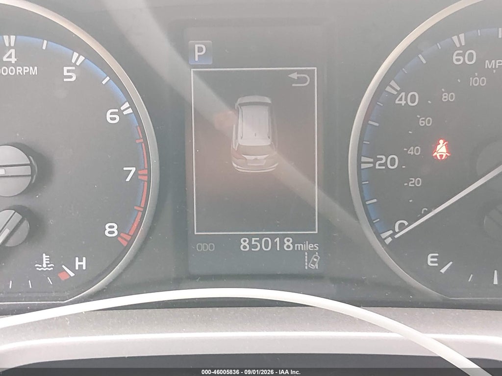 2018 Toyota RAV4 LE photo 7