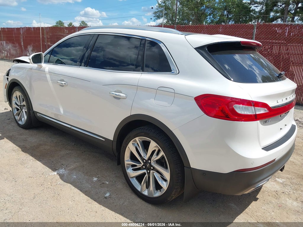2018 Lincoln MKX Reserve photo 3